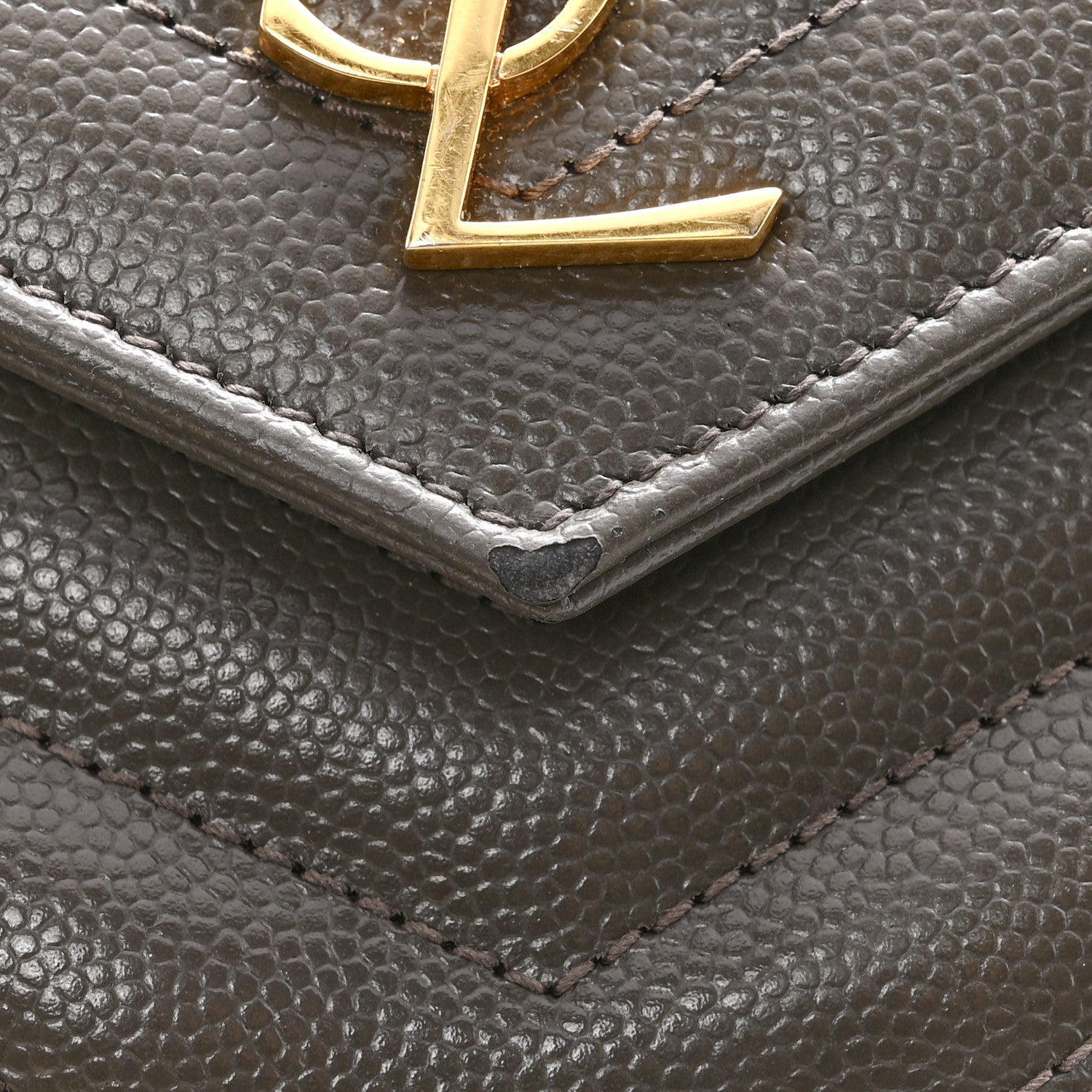 Saint Laurent Grain De Poudre Matelasse Chevron Monogram Envelope Chain Wallet Pebble 12 of 13