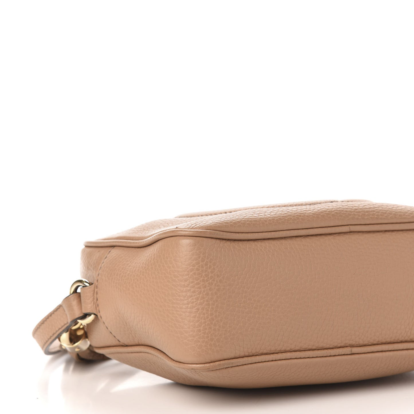 Pebbled Calfskin Small Soho Disco Bag Camelia