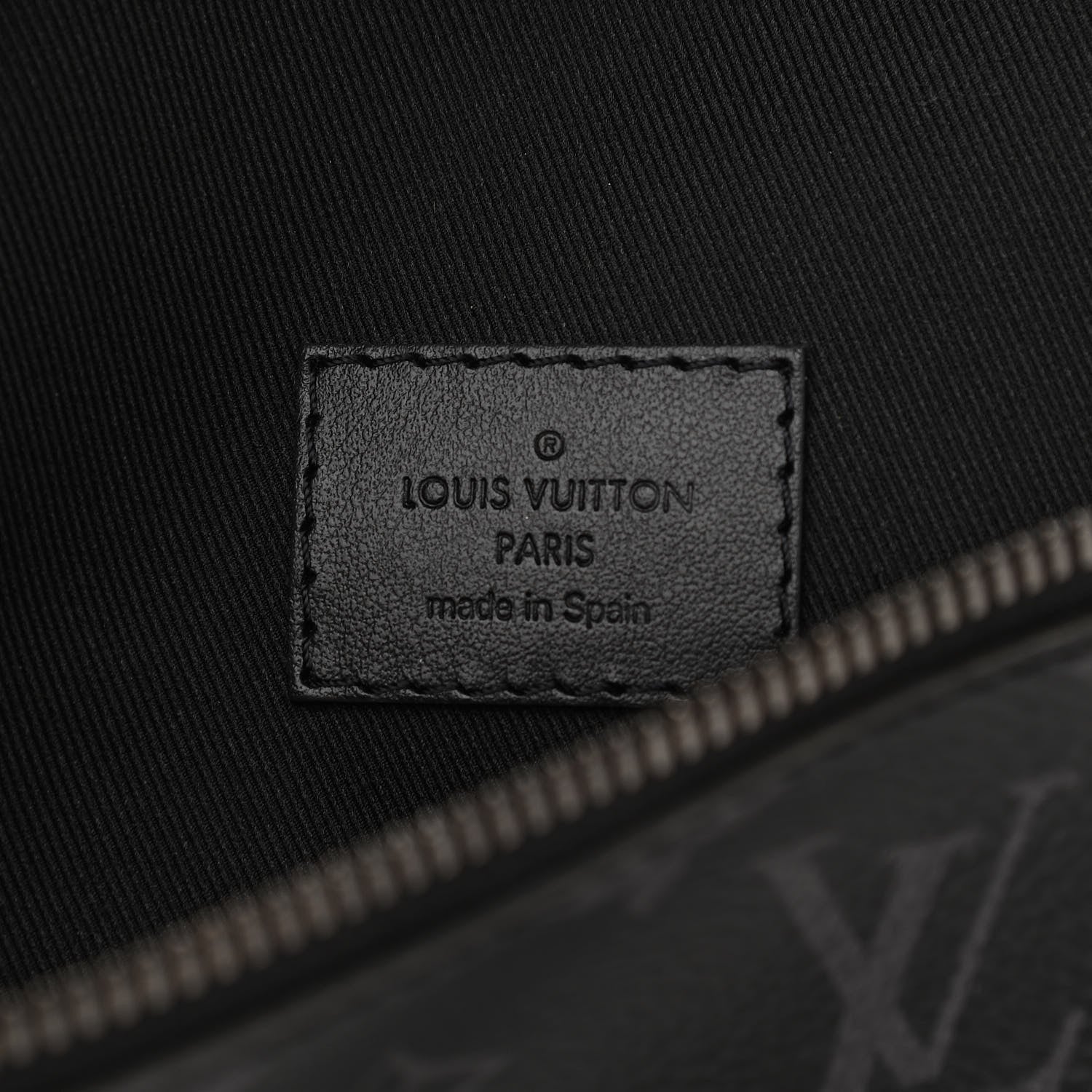 Louis Vuitton Monogram Eclipse Discovery Bumbag 6 of 9