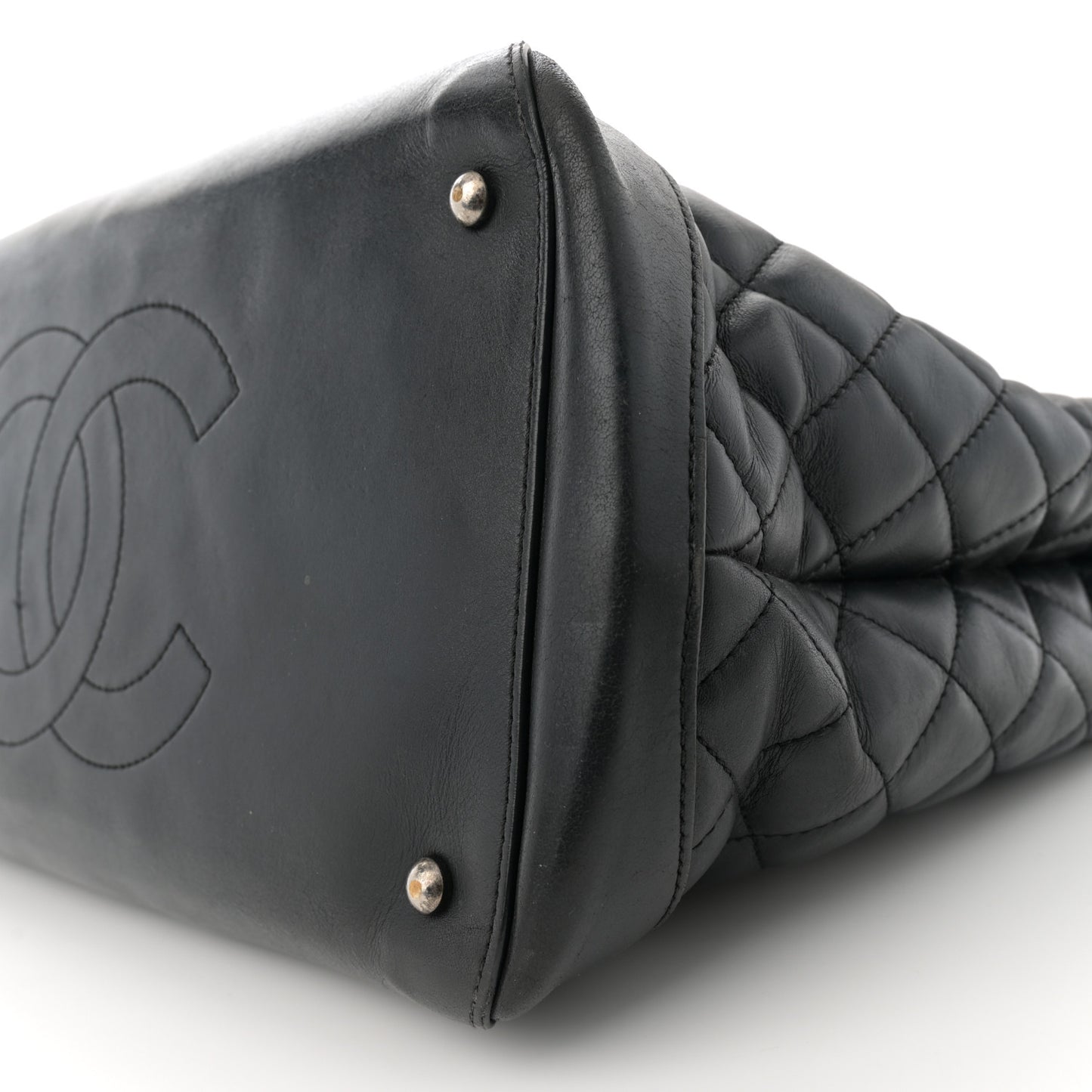 Calfskin Quilted Large Easy Shopping Tote Black
