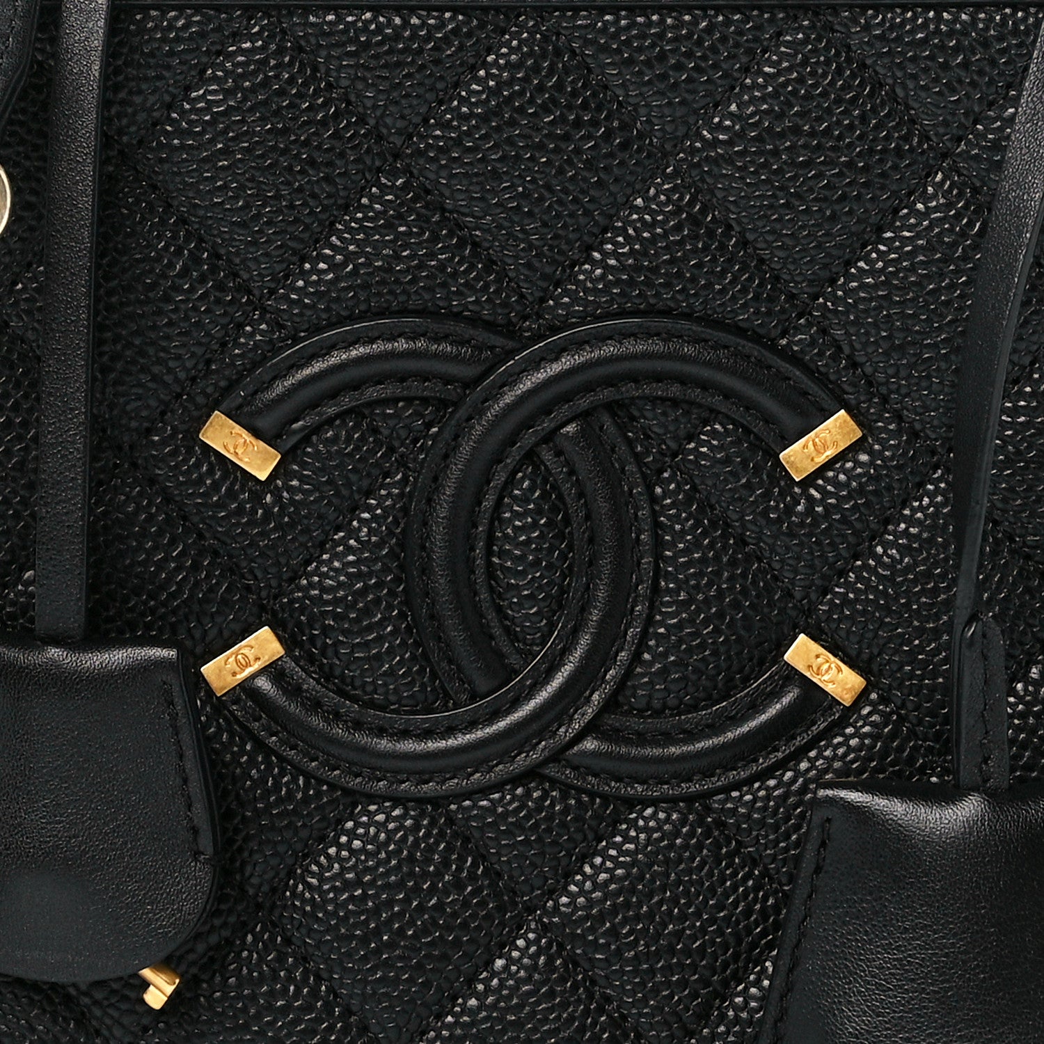 Chanel Caviar Quilted Medium CC Filigree Vanity Case Black 8 of 11