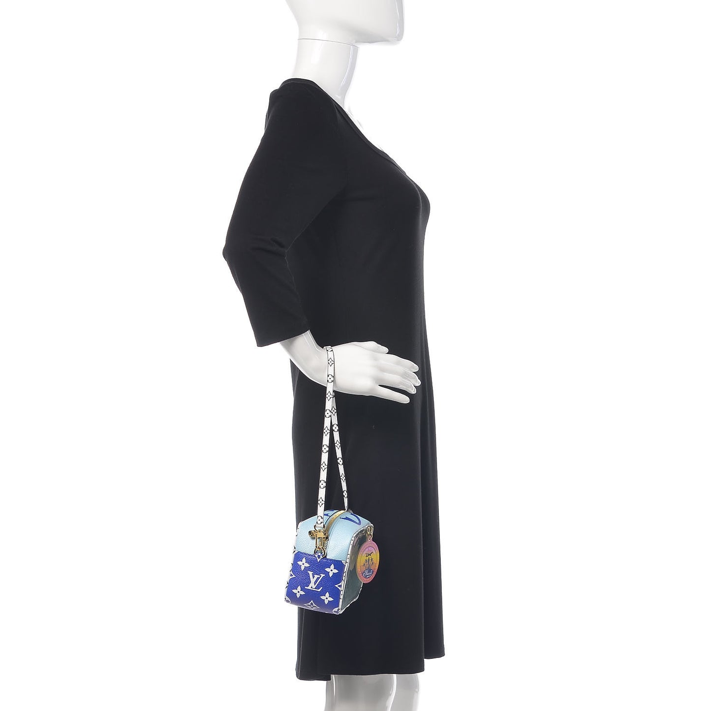 Monogram Giant Hawaii Beach Pouch Blue