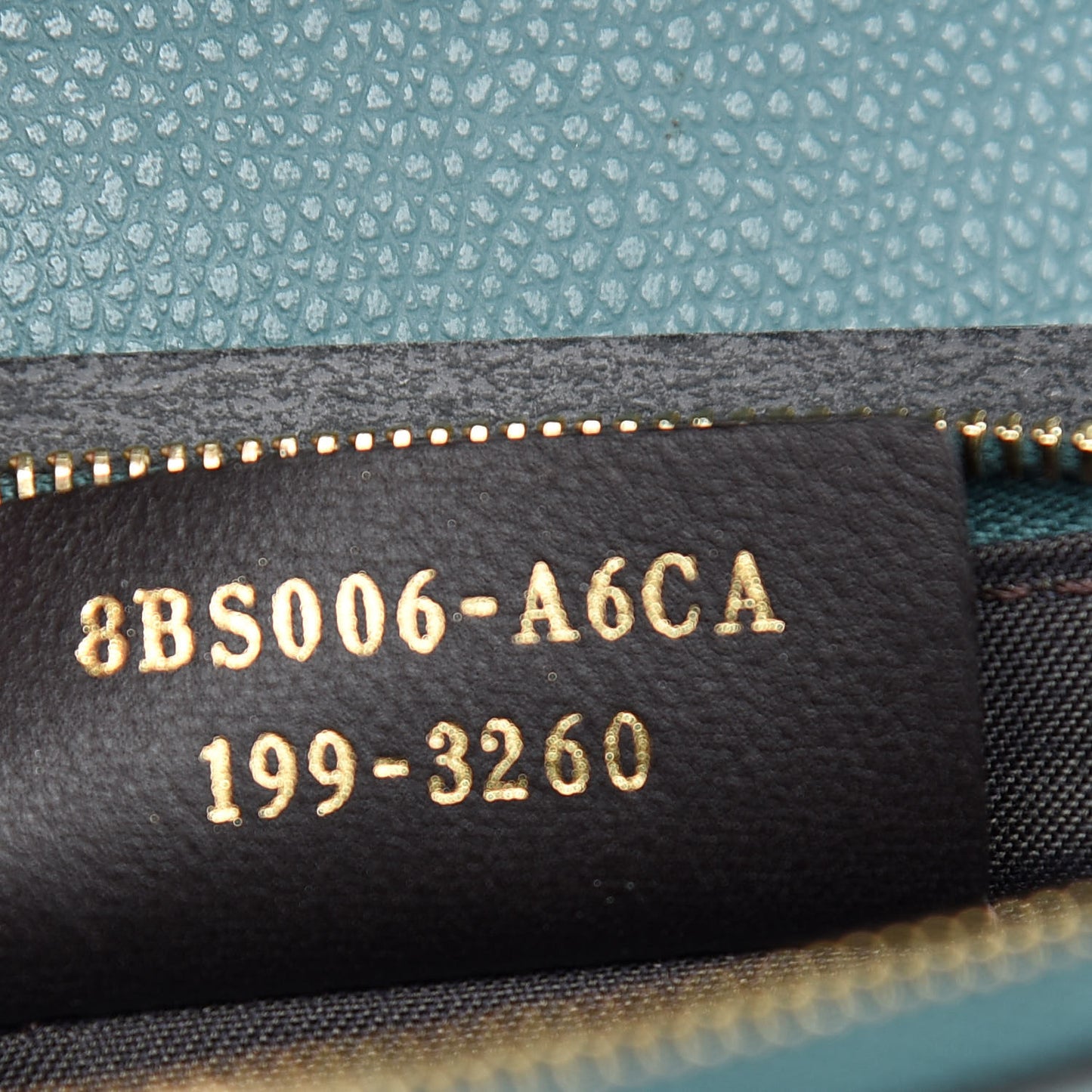 Vitello Cruise F is Fendi Bi-Color FF 1974 Embossed Medium Envelope Wallet On Chain Maya Black Azzurro Merlino