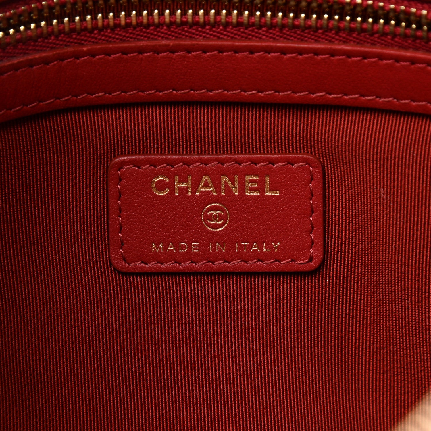 Chanel Shiny Lambskin Quilted CC Large Cosmetic Case Red 6 of 7