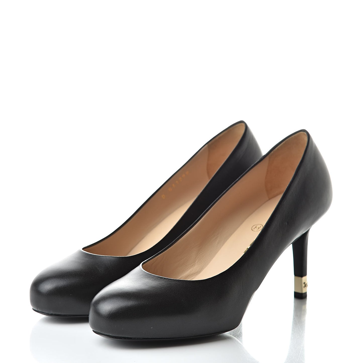 Lambskin CC Pumps 37 Black