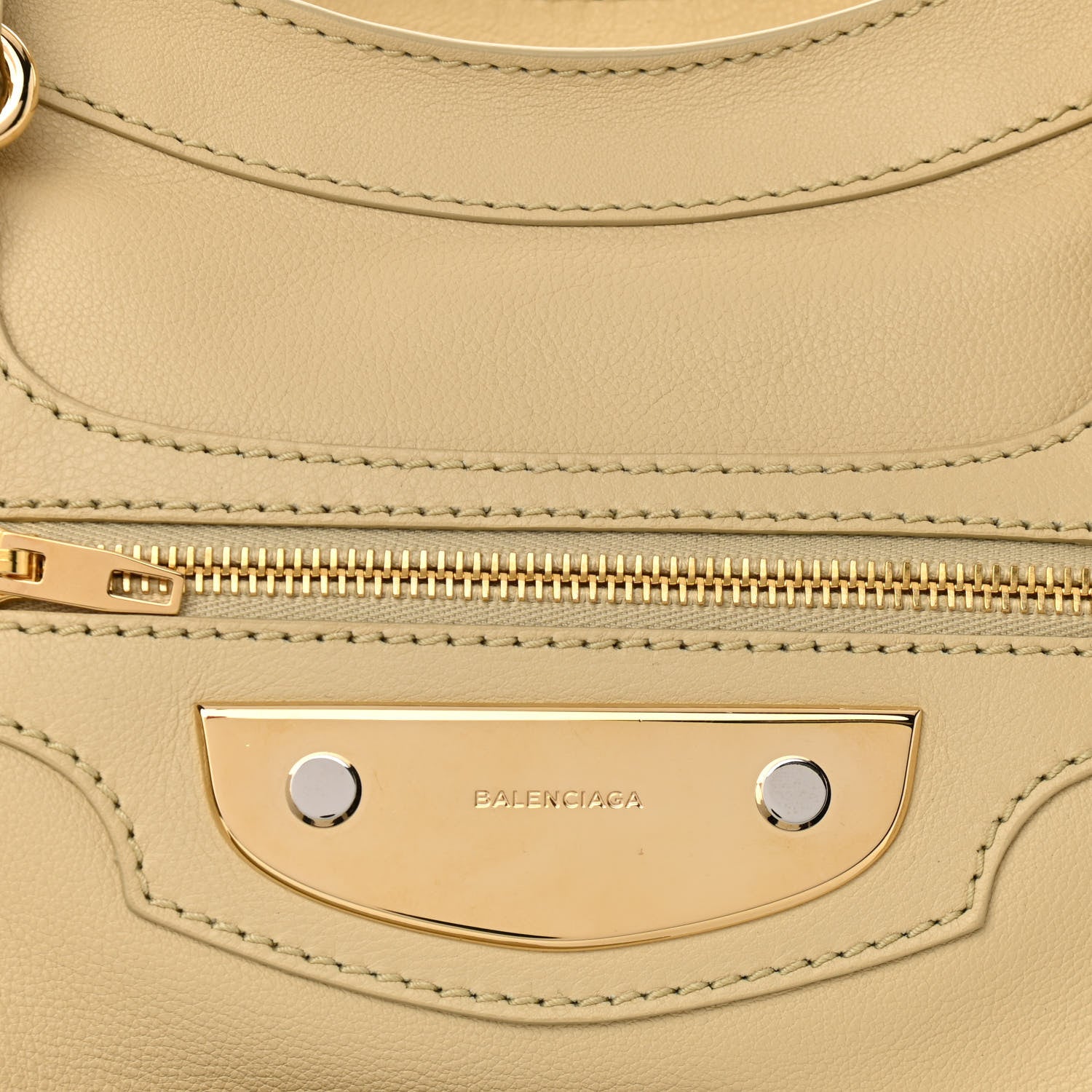 Balenciaga Veau Amp Plate Gold Hardware City Beige Argile 8 of 10