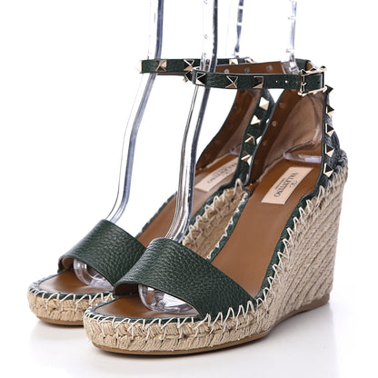 Valentino Garavani Grained Calfskin Rockstud Ankle Strap Espadrille 15/105mm Wedge Sandals 38 Army Green Natural 4 of 12