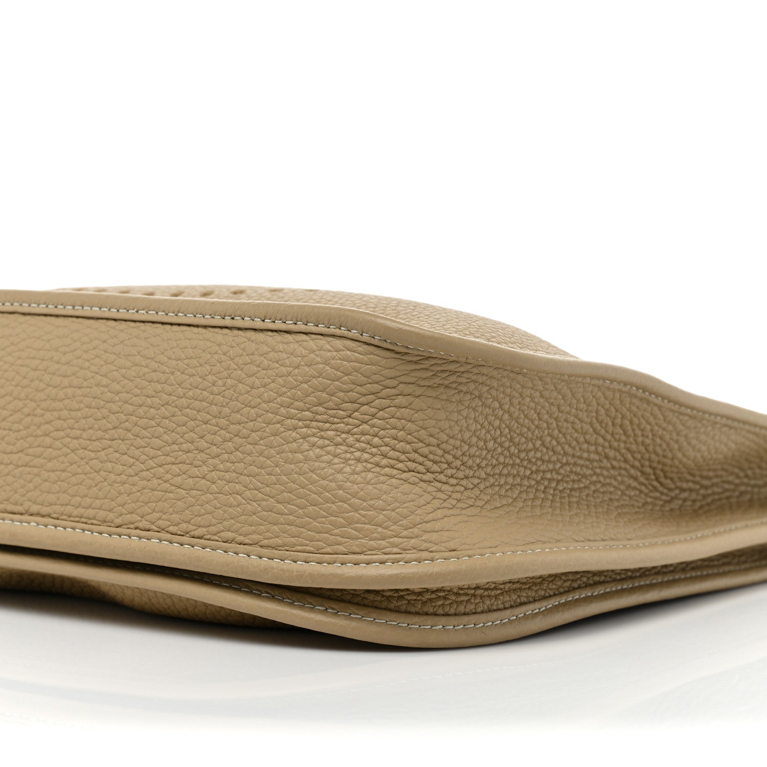 Hermes Taurillon Clemence Evelyne III PM Trench 7 of 13