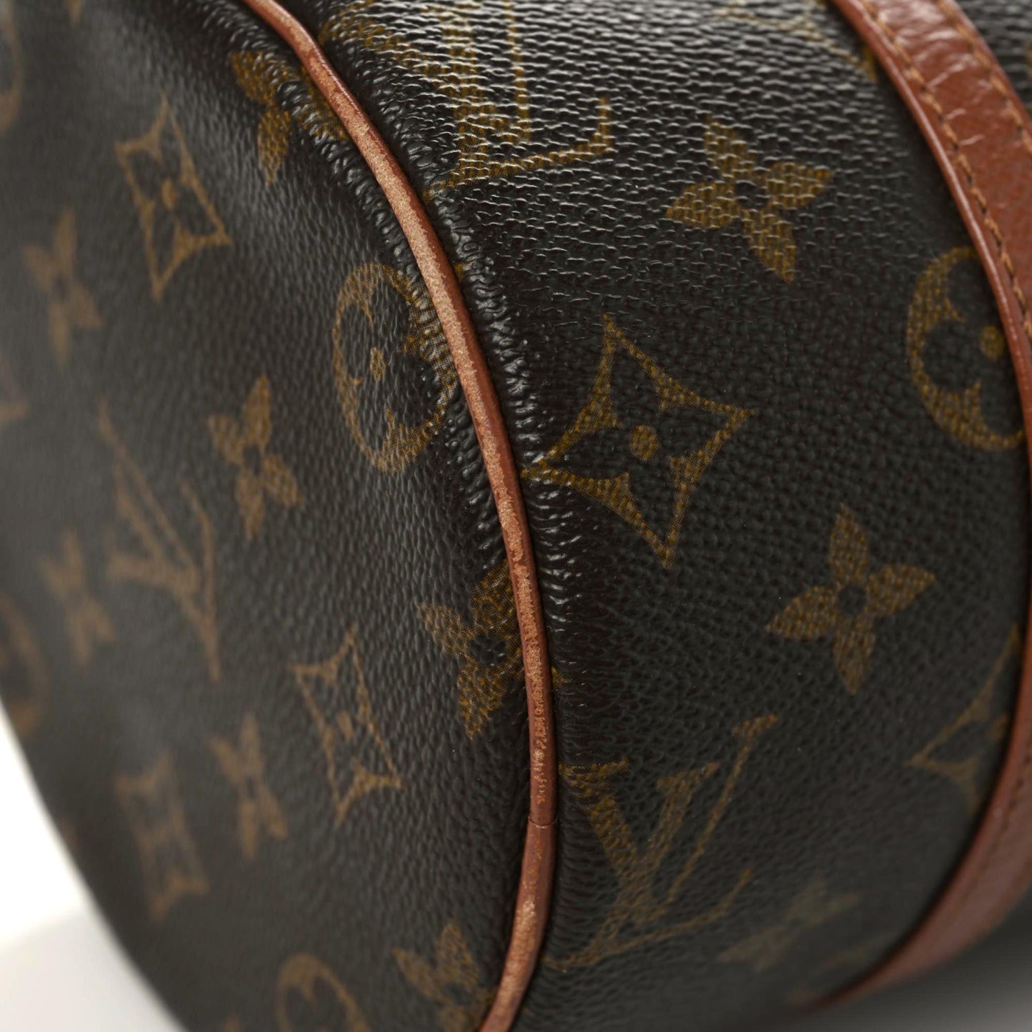 Monogram Papillon 26