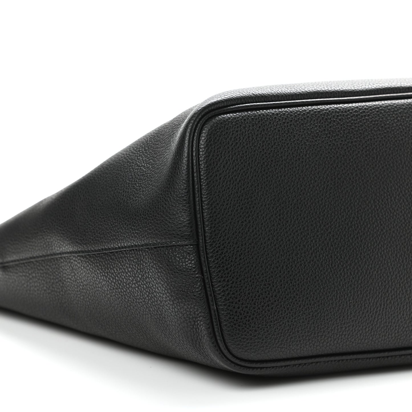 Calfskin Medium Gancini Tote Black