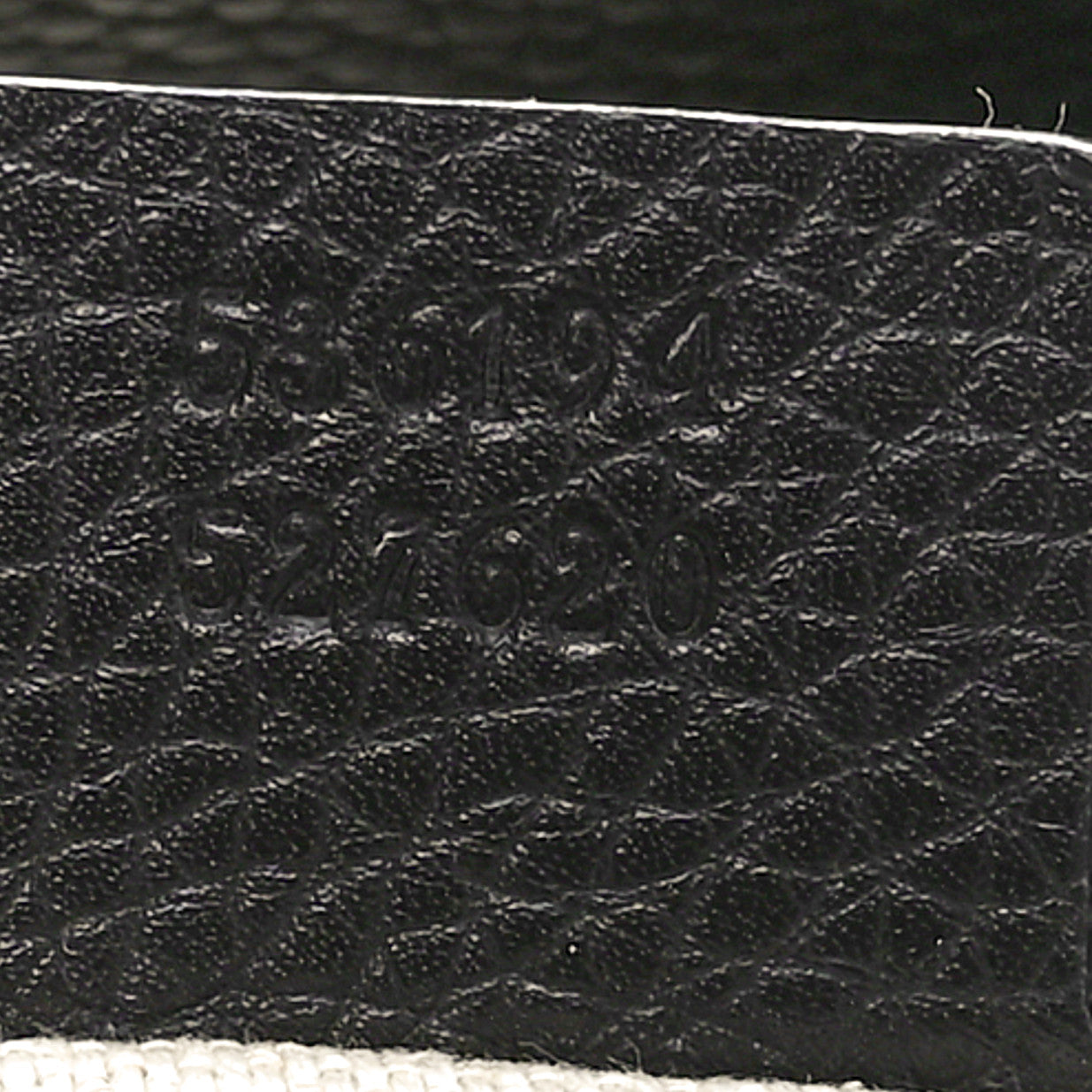 Pebbled Calfskin Large Soho Hobo Black