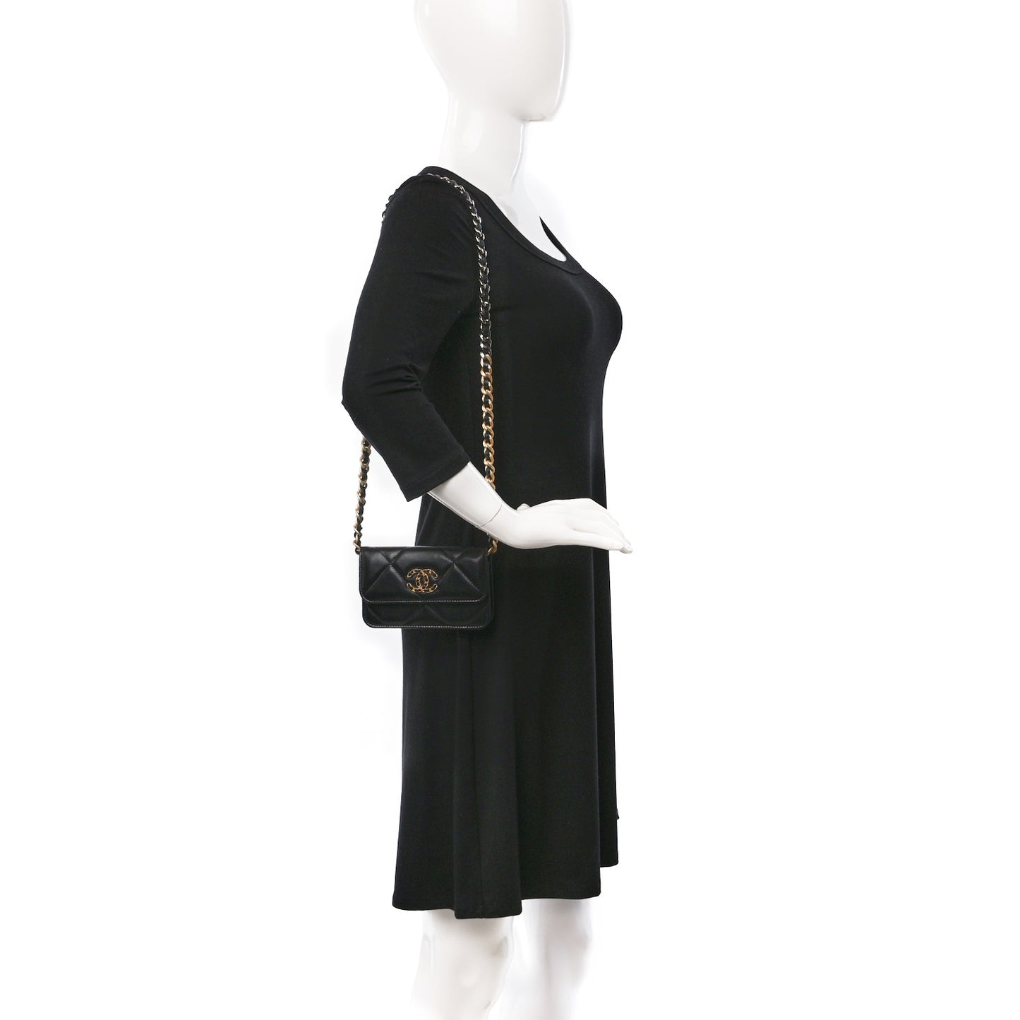 Lambskin Quilted Chanel 19 Clutch With Chain Black