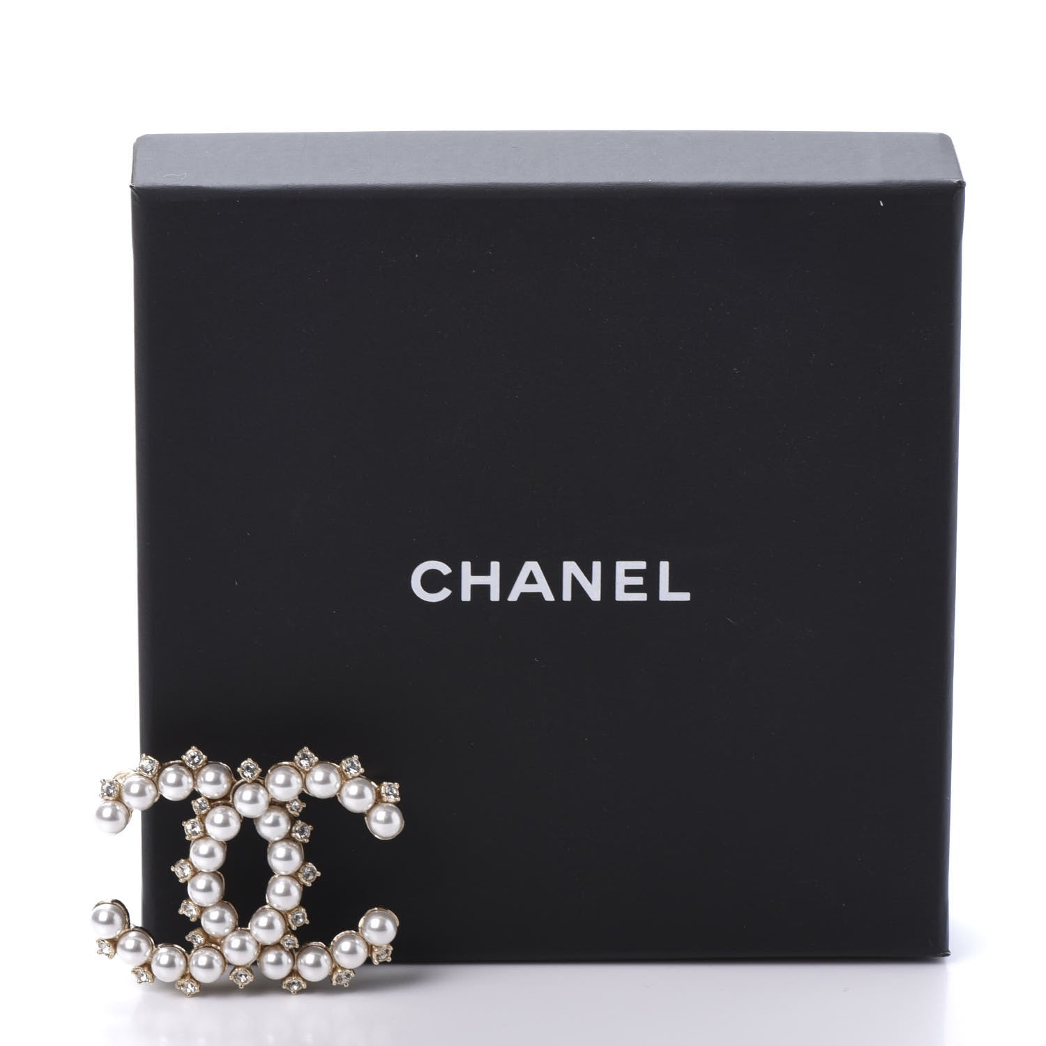 Chanel Pearl Crystal CC Brooch Gold 5 of 5