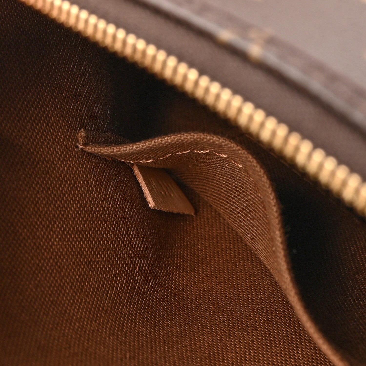 Louis Vuitton Monogram Alma BB 7 of 10