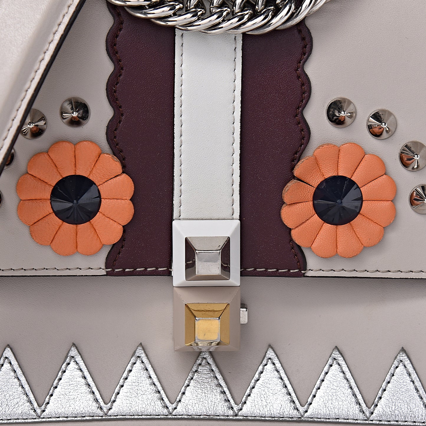 Vitello Liberty Lucido Catalan Mirror Hypnoteyes Studded Small Kan I Shoulder Bag Grigio Polvere Bordeaux Multicolor
