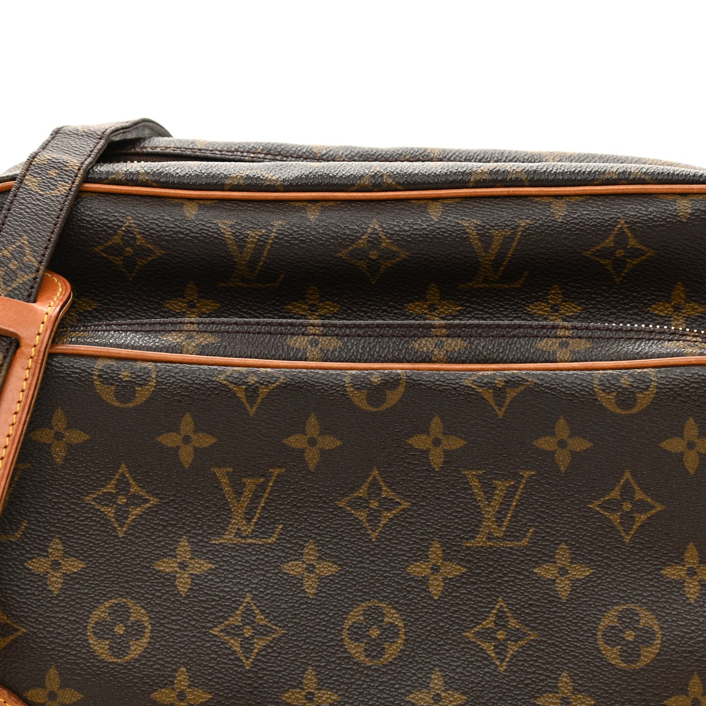 Monogram Nil 28