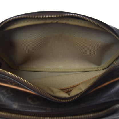 Louis Vuitton Monogram Reporter PM 8 of 23
