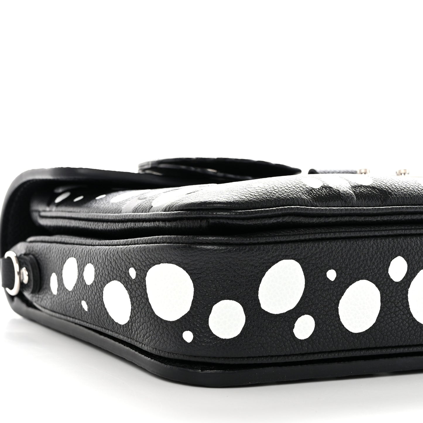 LV X YK Empreinte Monogram Giant Pochette Metis Black