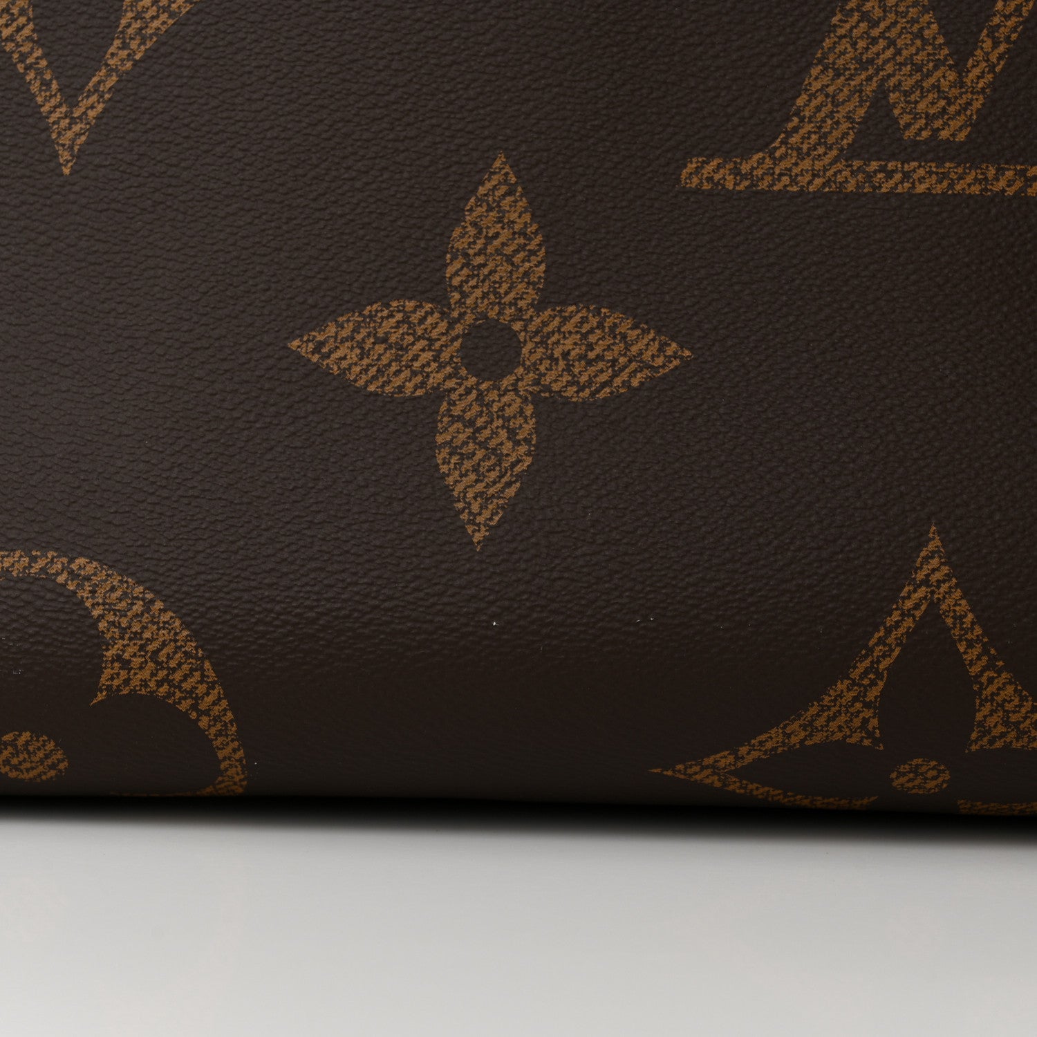 Louis Vuitton Reverse Monogram Giant Onthego GM 11 of 13