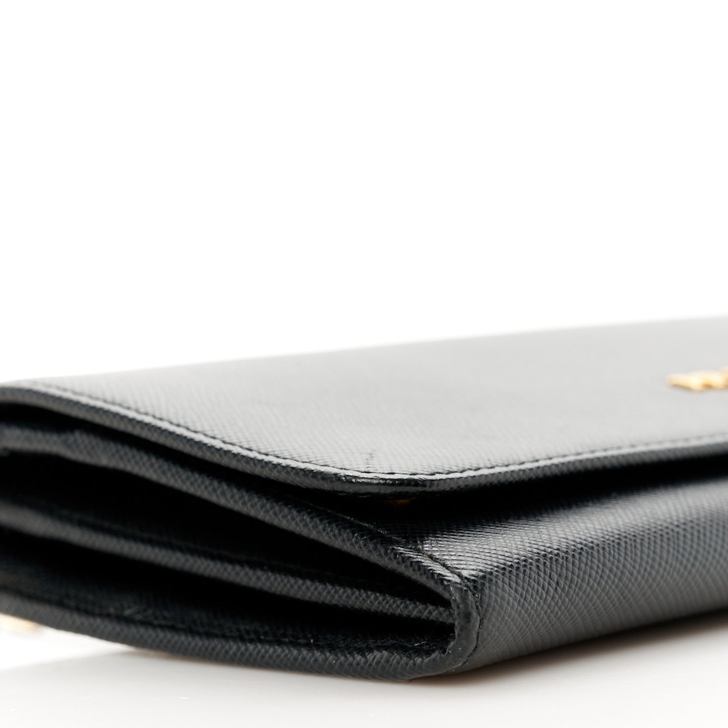 Saffiano Metal Oro Chain Wallet Black