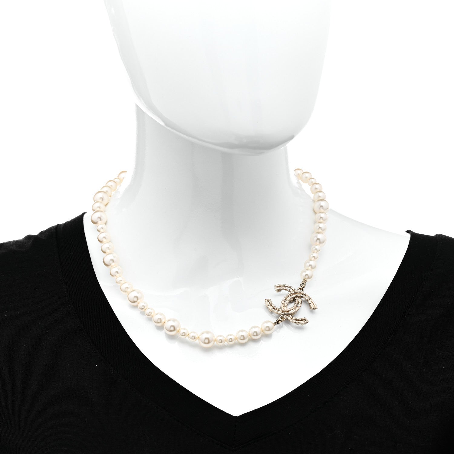 Chanel Pearl Crystal CC Camellia Short Necklace Gold 2 of 5