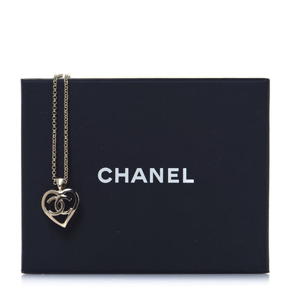 Chanel CC Heart Chain Pendant Necklace Gold 7 of 7