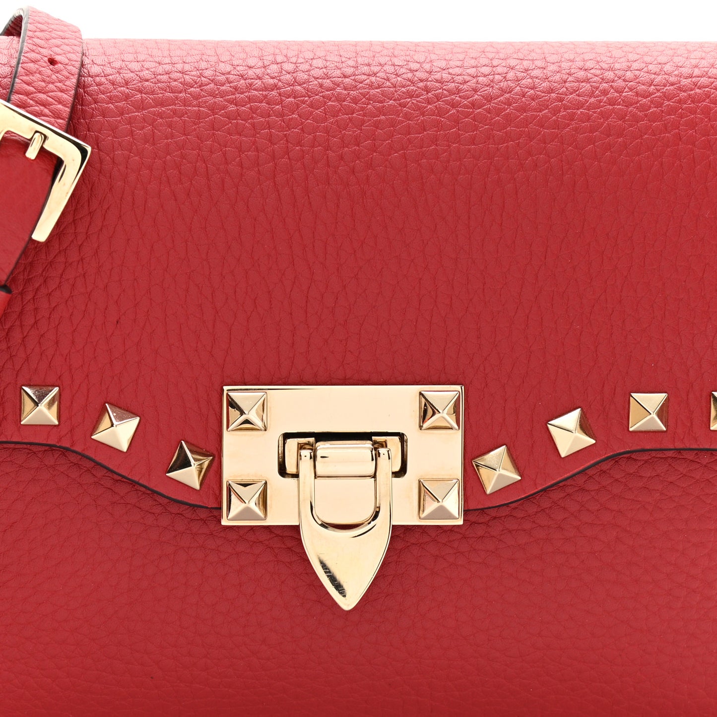 Pebbled Calfskin Medium Rockstud Flip Lock Crossbody Bag Red