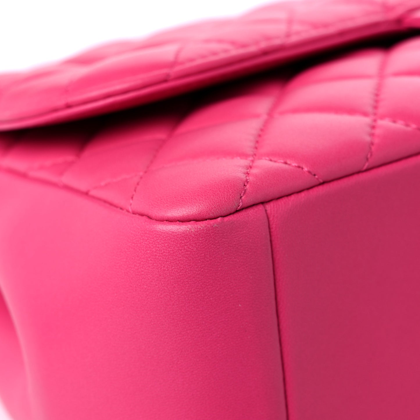 Lambskin Quilted Jumbo Mademoiselle Chic Flap Fuchsia