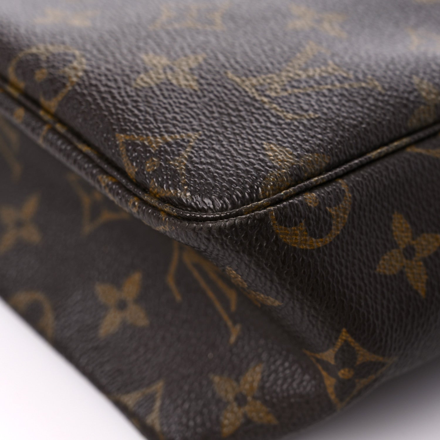 Louis Vuitton Monogram Trousse Toilette 28 9 of 14
