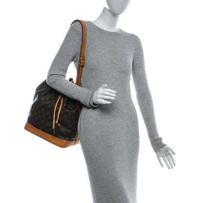 Louis Vuitton Monogram Noe 2 of 7