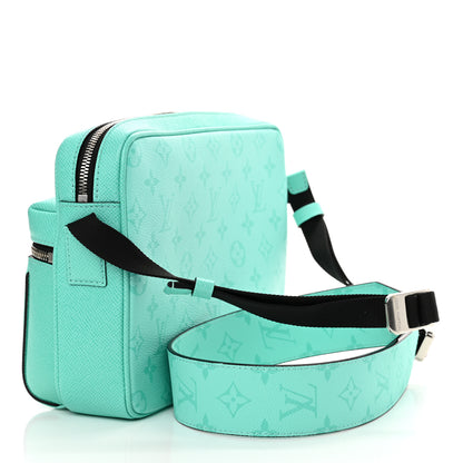 Louis Vuitton Taigarama Outdoor Messenger Miami Green 3 of 10