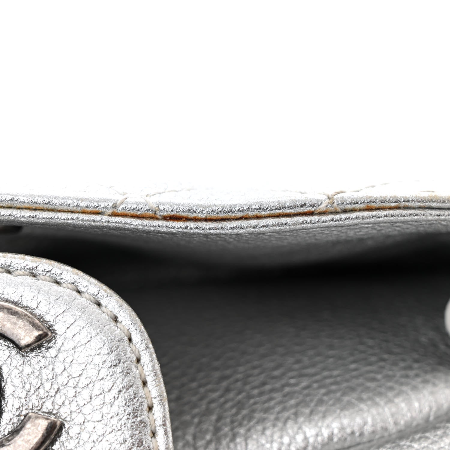 Chanel Metallic Grained Calfskin Quilted Casual Rock Waist Bag Fanny Pack Silver 14 of 15