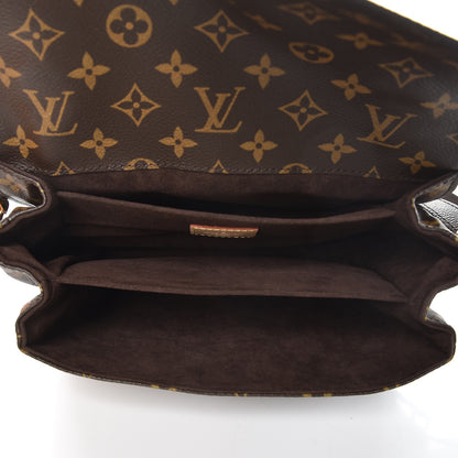 Louis Vuitton Monogram Pochette Metis 5 of 7