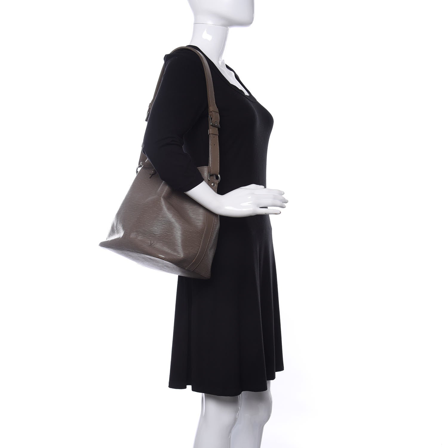 Louis Vuitton Epi Petit Noe Pepper 2 of 20
