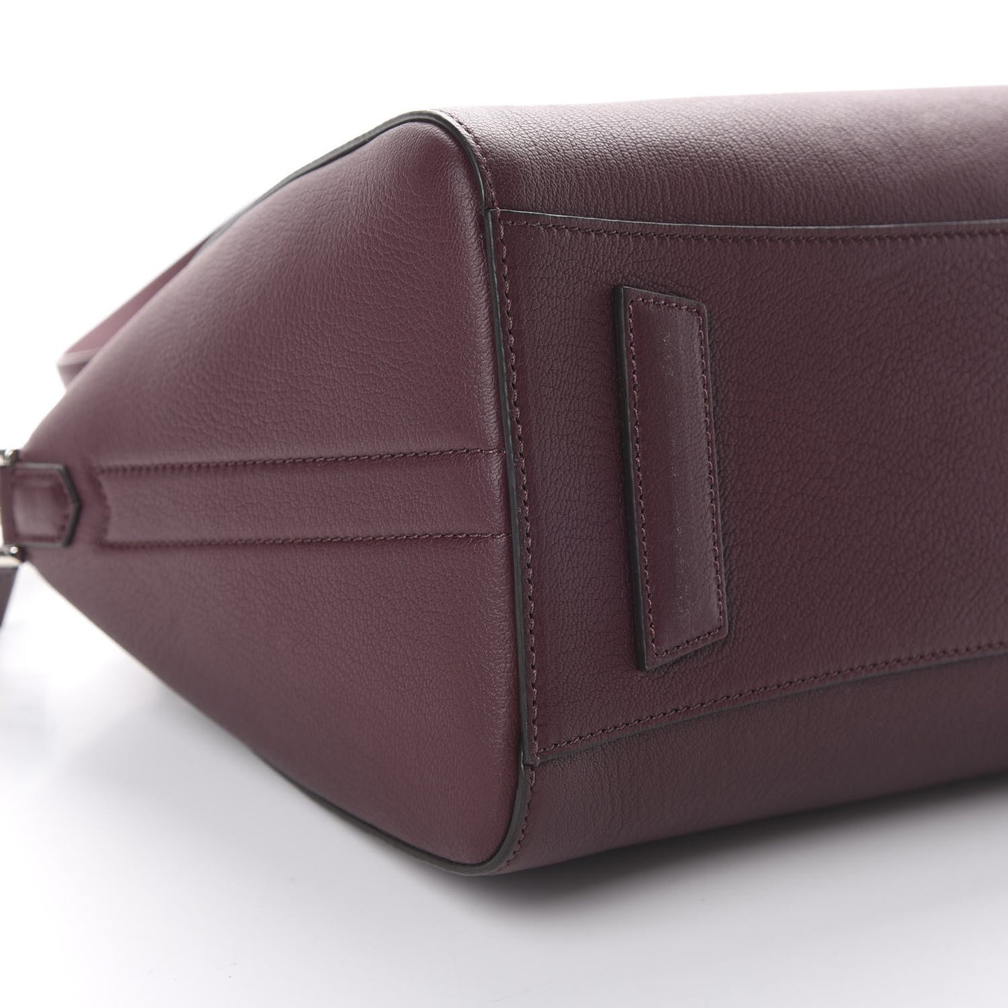 Sugar Goatskin Small Antigona Aubergine