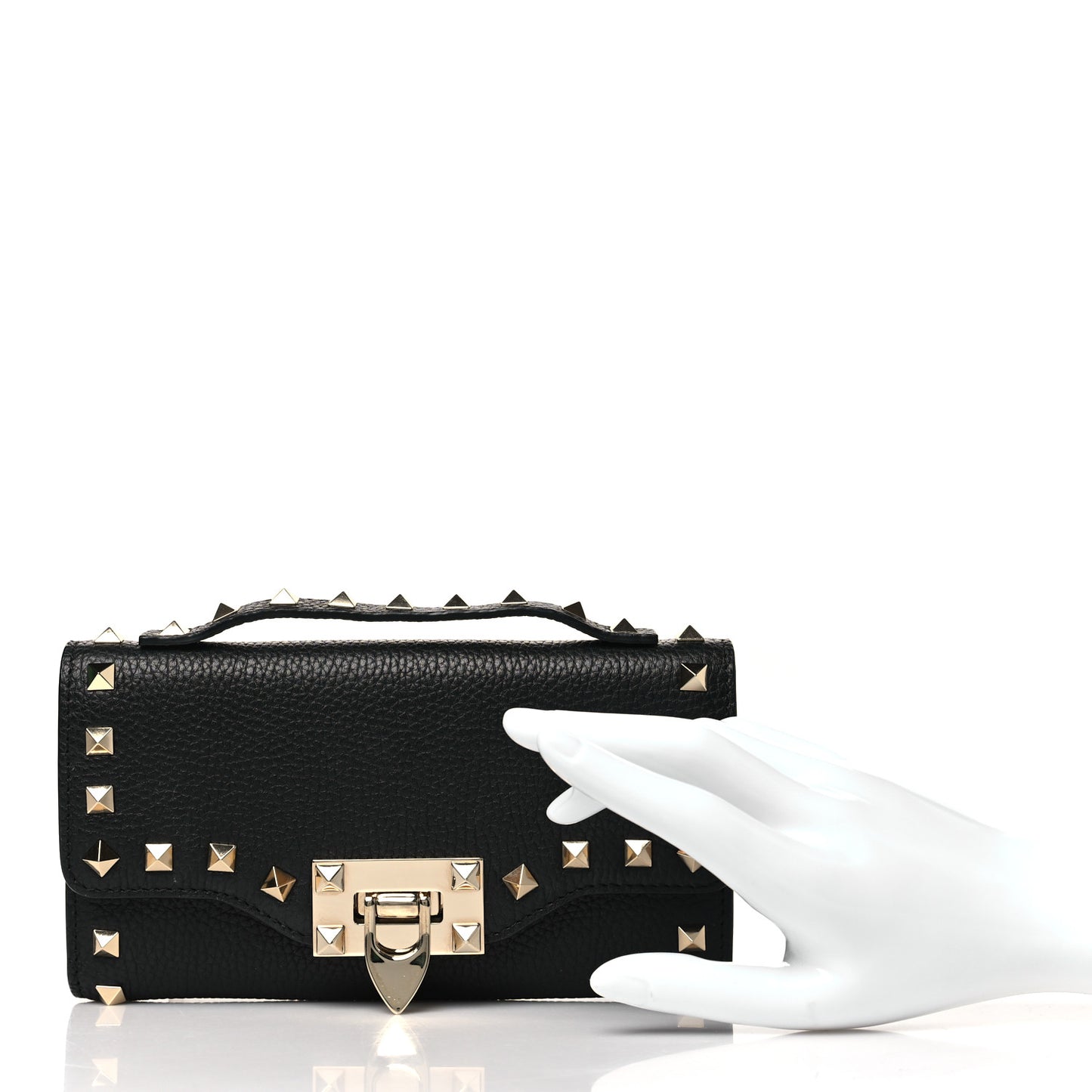 Pebbled Calfskin Rockstud Flip Lock Wallet On Chain Black