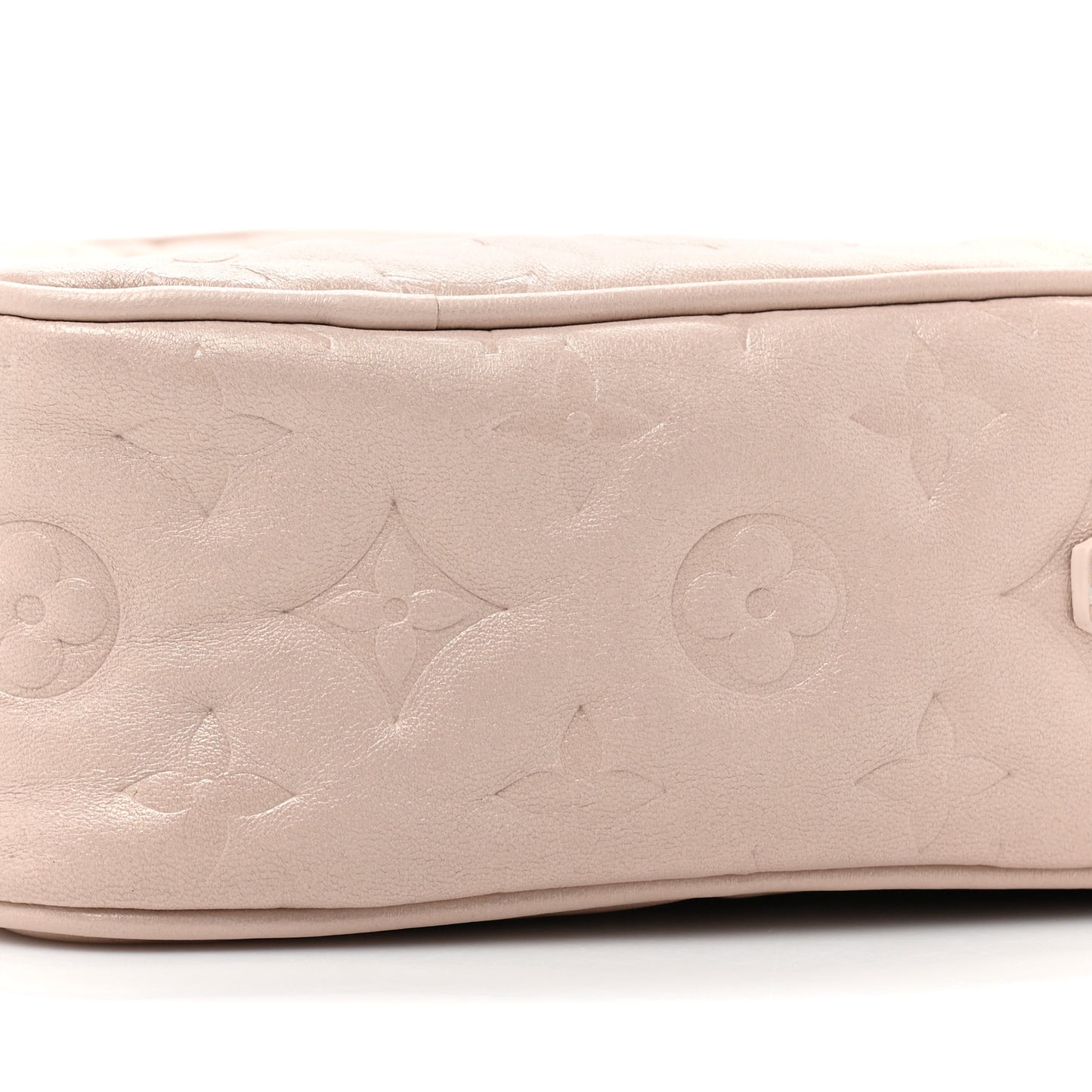 Lambskin Embossed Monogram Fall In Love Sac Coeur Light Pink