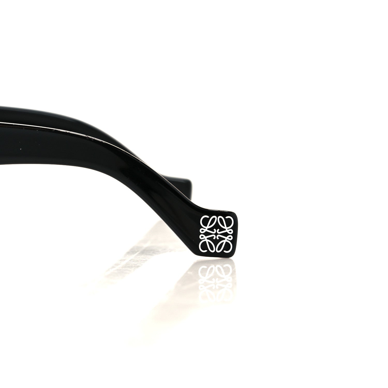 Loewe Acetate Sunglasses LW40033I Black 8 of 8