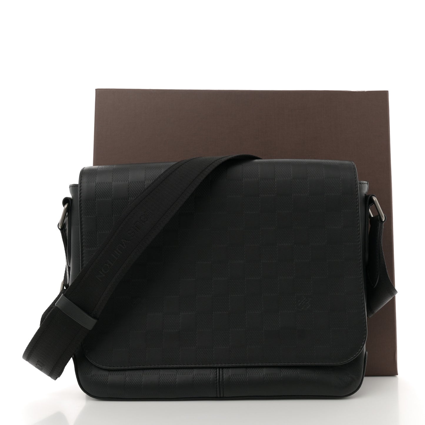 Damier Infini District PM Onyx