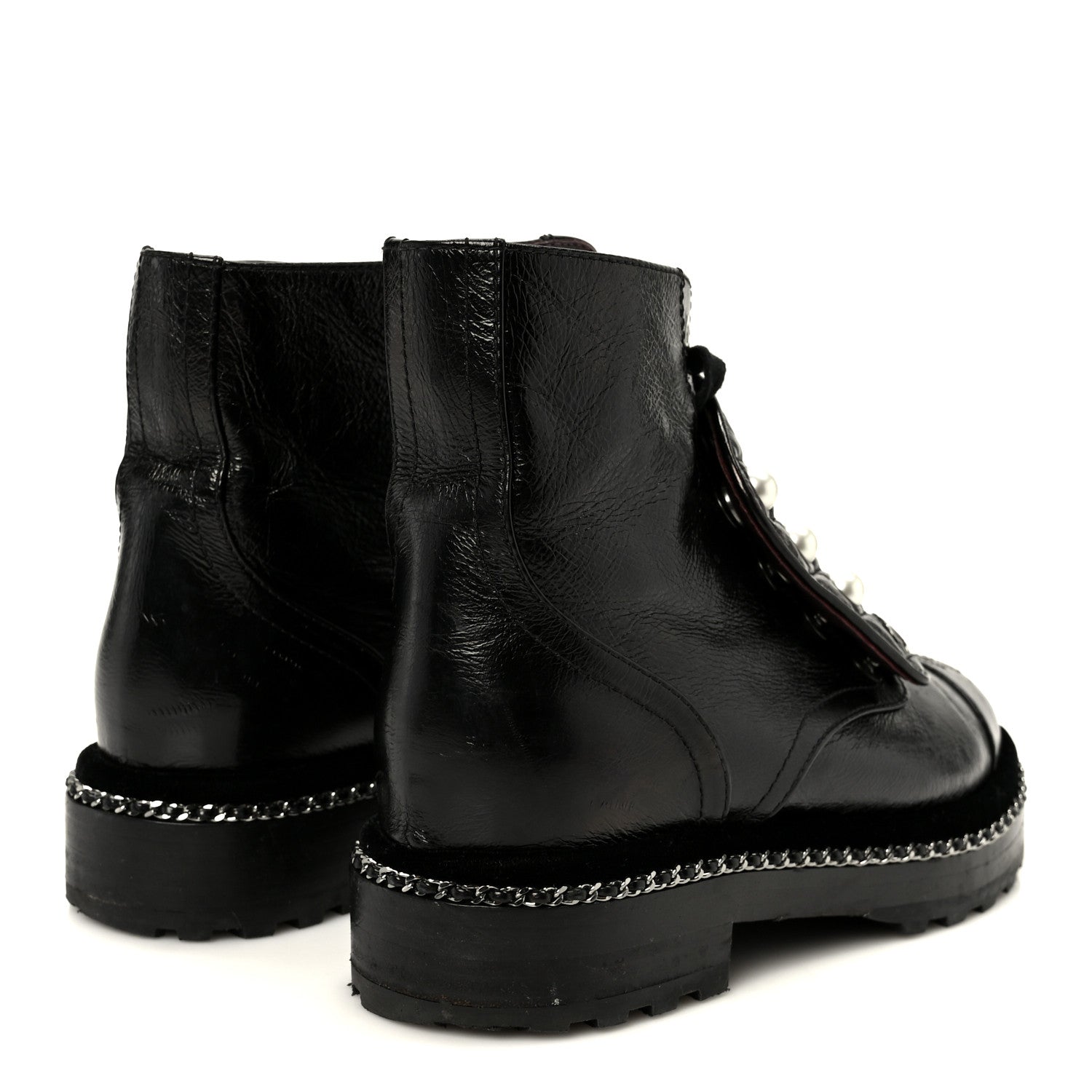 シャネル　ブーツ Chanel Crackled Calfskin Velvet Pearl Combat Short Boots 36 Black