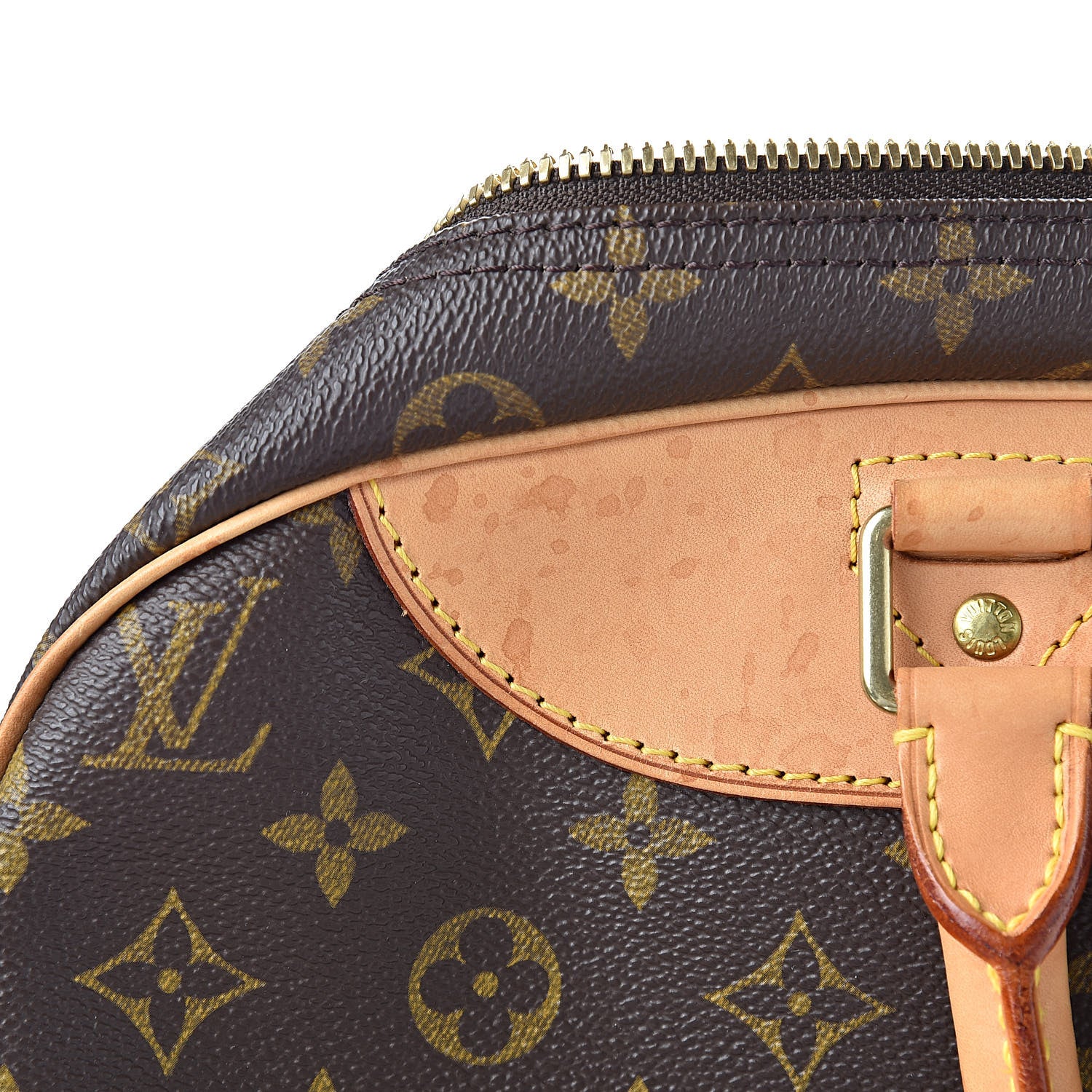 Louis Vuitton Monogram Evasion Sports Bag 14 of 19