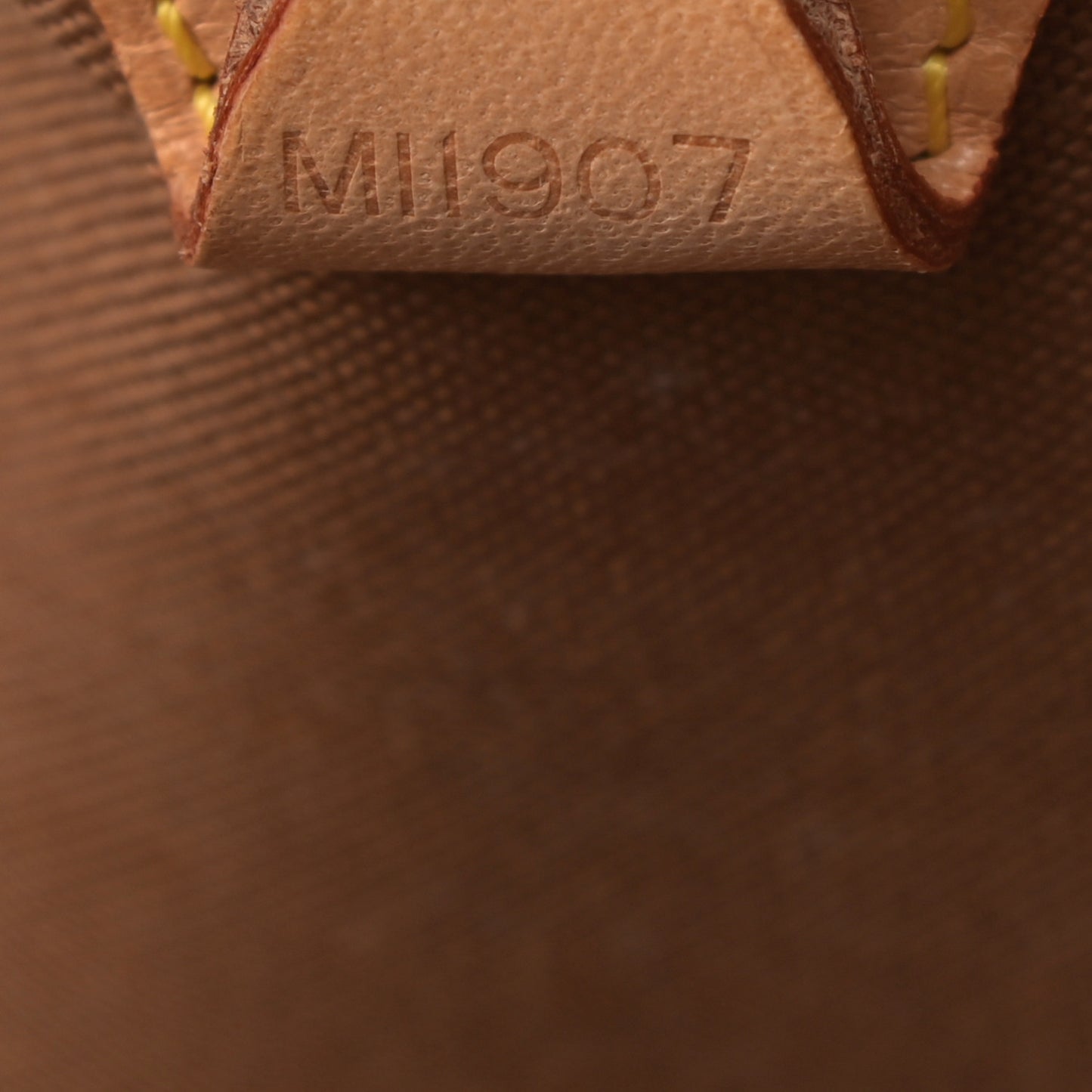Monogram Ellipse MM