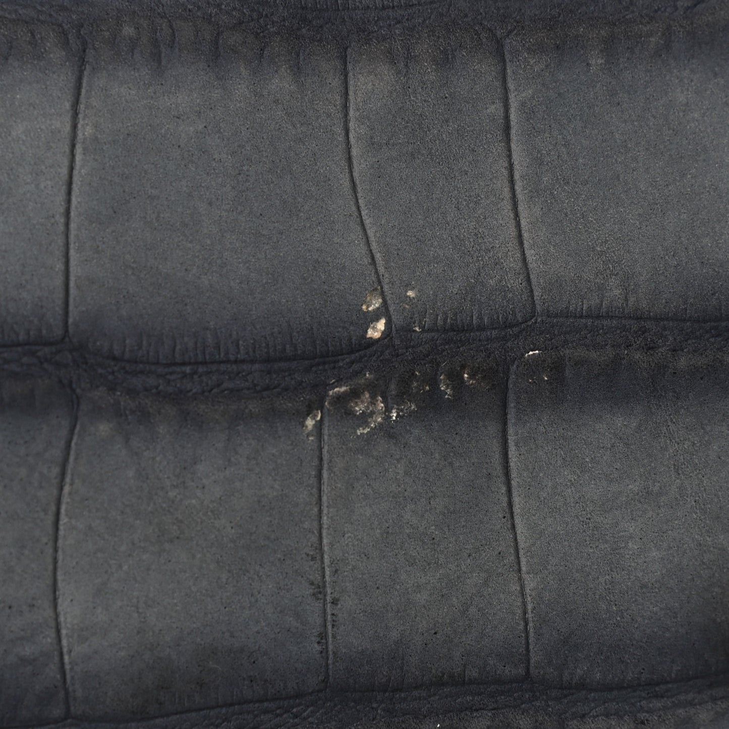 Nubuck Crocodile Embossed Large Muse Grey