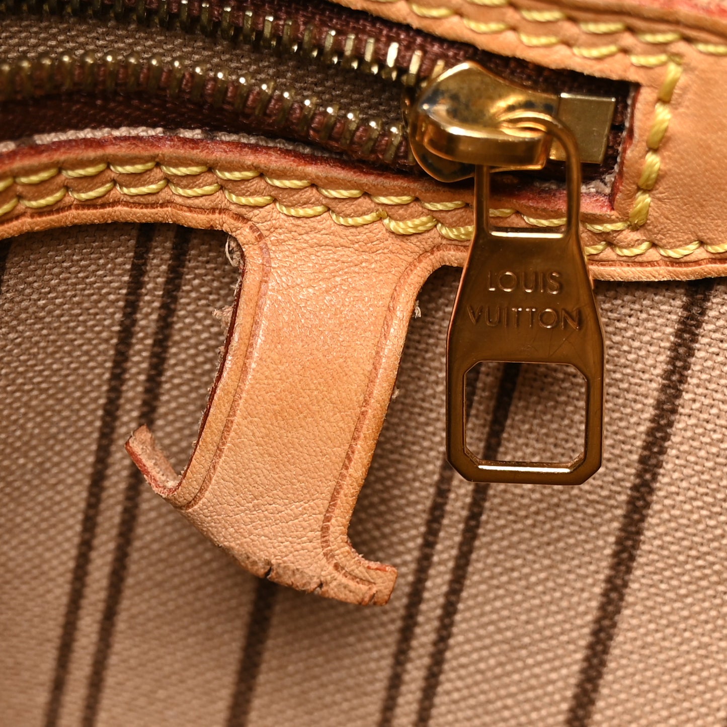 Monogram Delightful MM