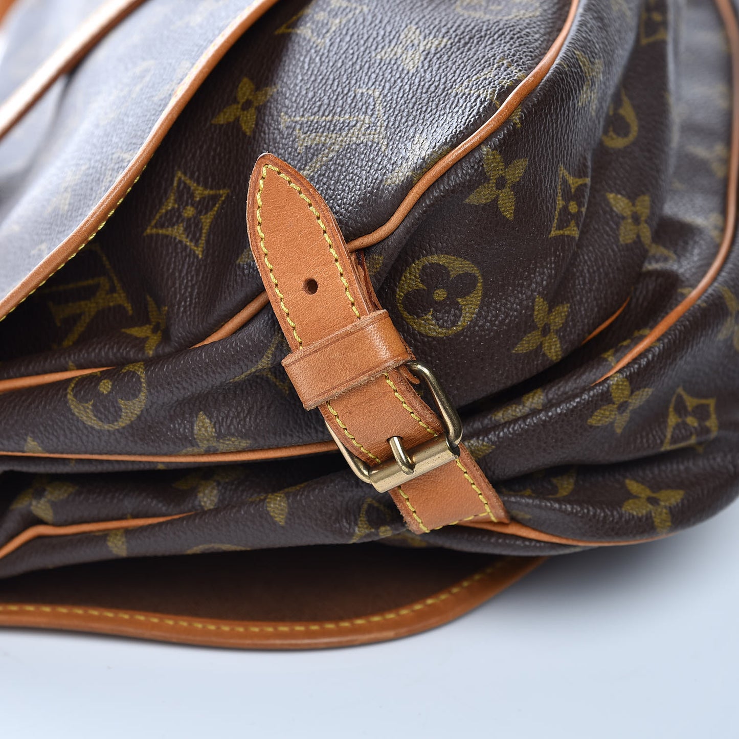 Monogram Saumur 30