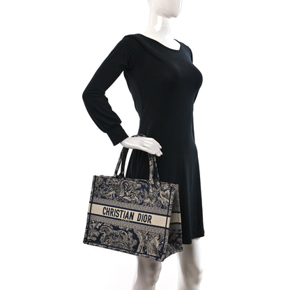 Christian Dior Canvas Embroidered Medium Dioriviera Toile De Jouy Reverse Book Tote Blue 3 of 9