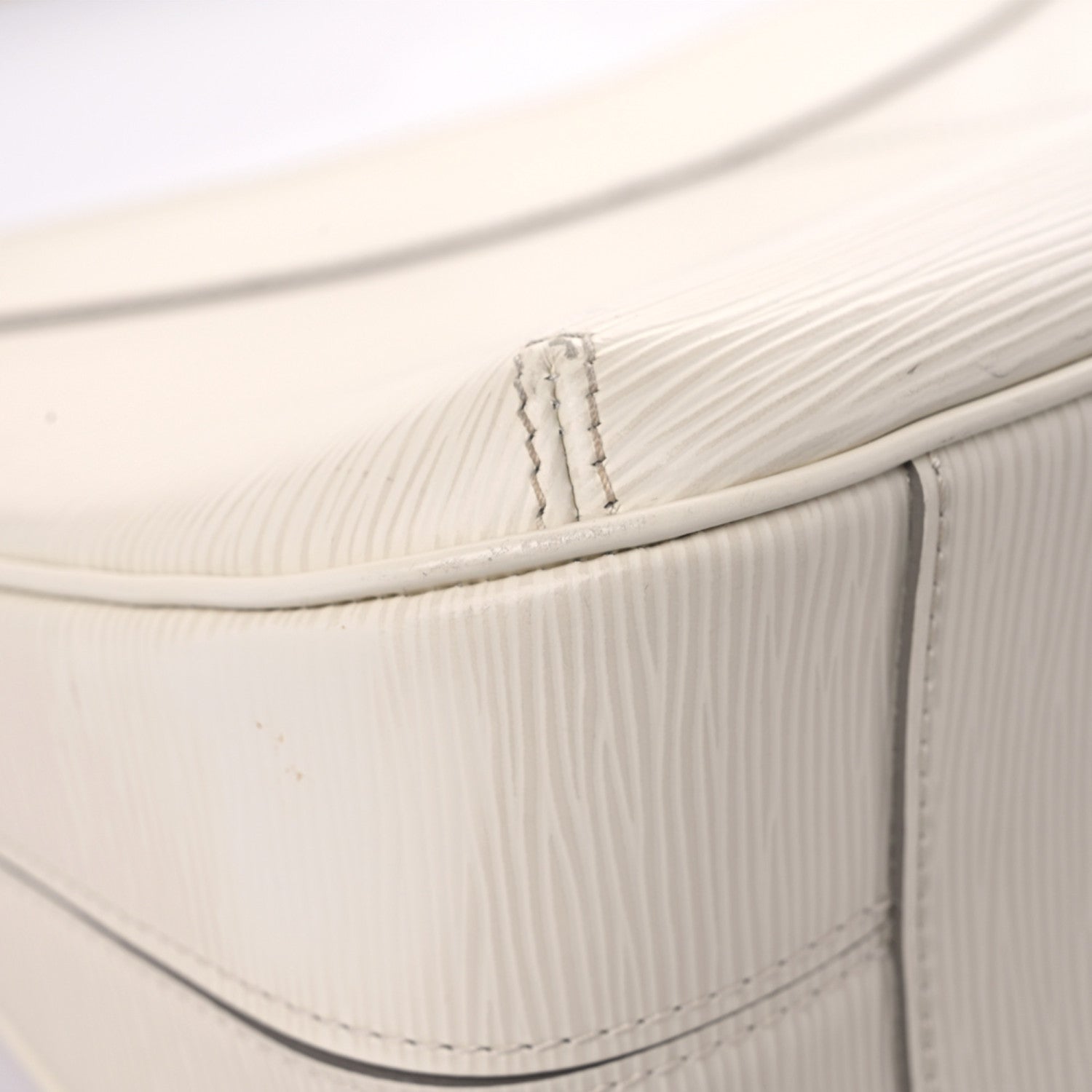 Louis Vuitton Epi Turenne GM Ivory 7 of 18