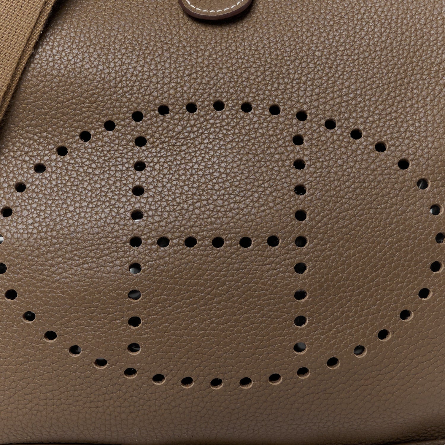 Hermes Taurillon Clemence Evelyne III PM Etoupe 8 of 12