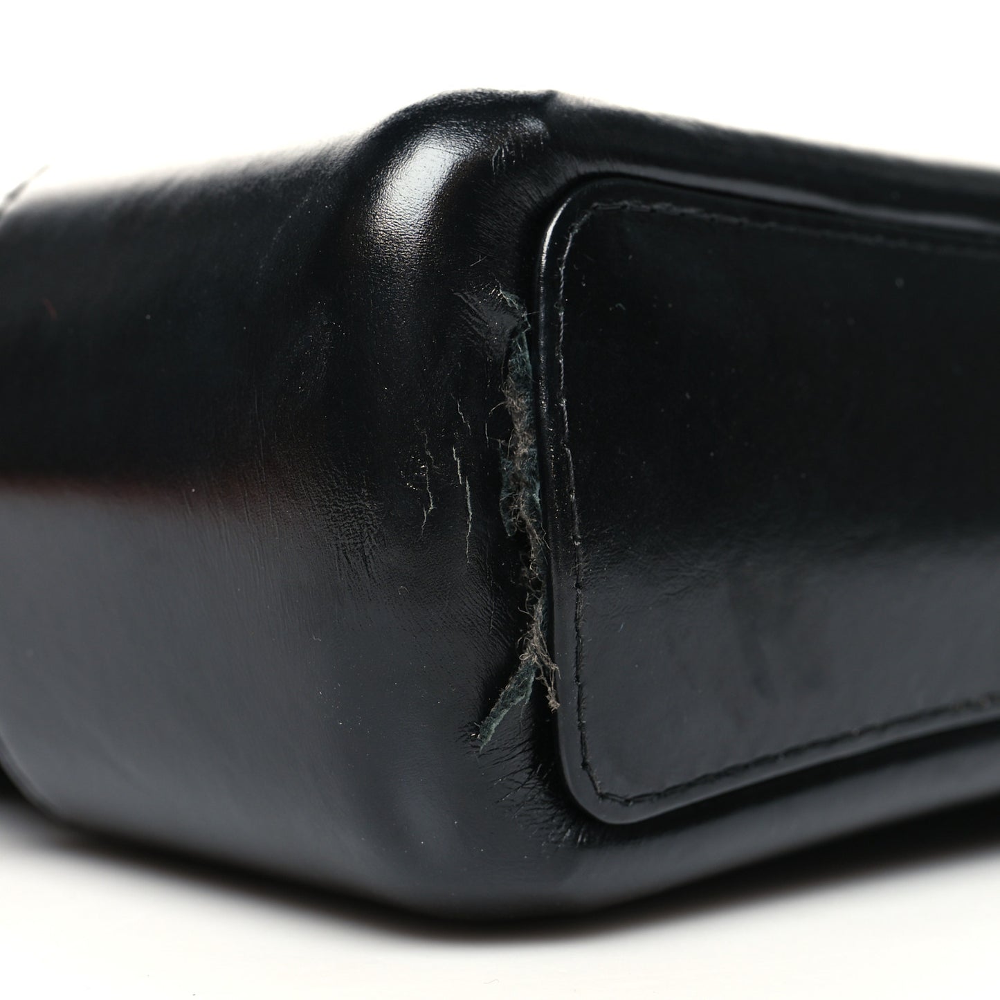 Aged Calfskin Quilted Medium Gabrielle Hobo Black