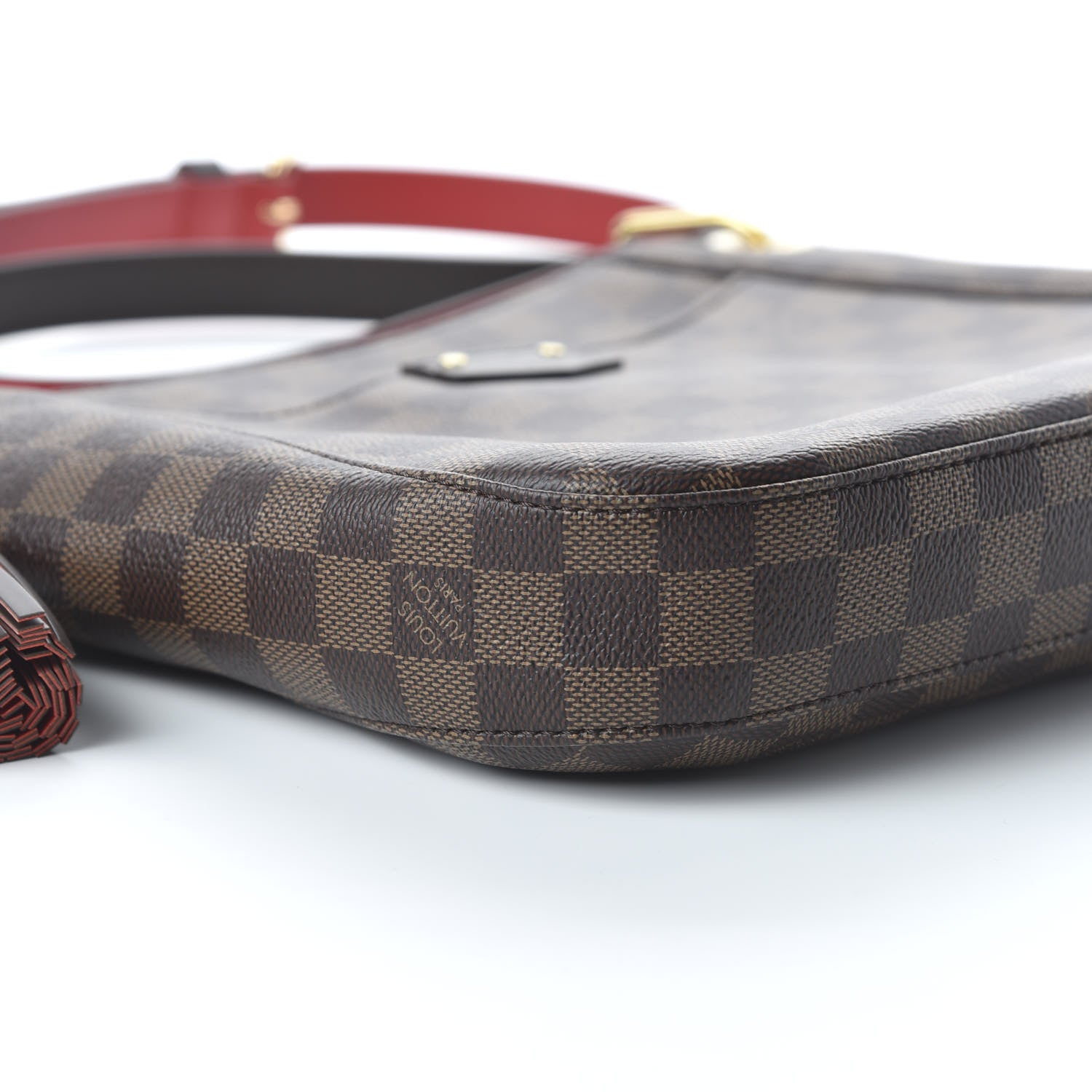 Louis Vuitton Damier Ebene South Bank Besace 6 of 9